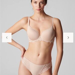 Simone Perele caresse bra - 34F